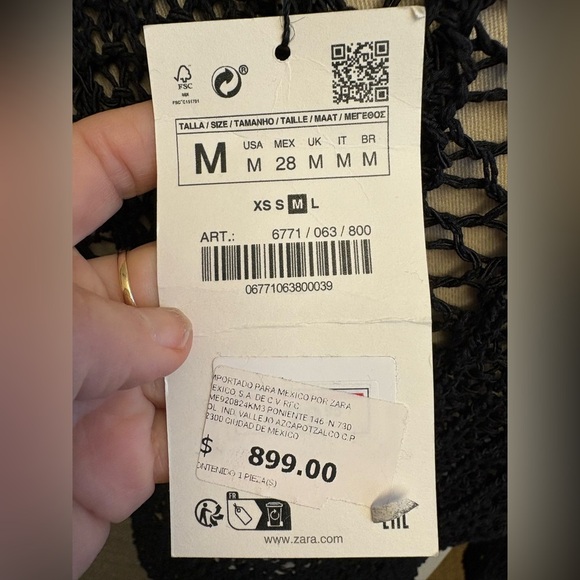 NWT Zara MEL Black Cropped Ribbed V-Neck knit peek-a-boo sweater size Medium - Picture 6 of 9